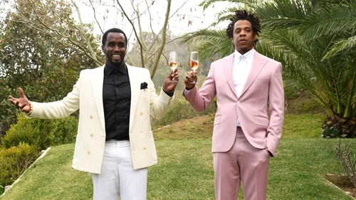 Jay-Z impliqué dans de nouvelles accusations choquantes aux côtés...