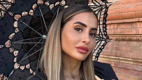 Marine El Himer : Une photo de famille pour Noël qui fait réagir