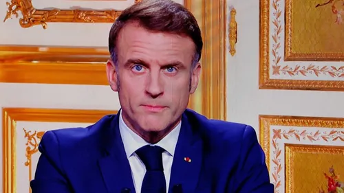 Pourquoi Macron n'a pas annoncé de nouveau Premier ministre?