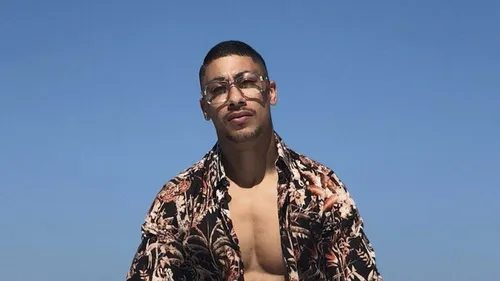 Maes condamné à de la prison ferme depuis Dubaï