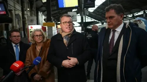 Vers une restriction du droit de grève dans les transports ?