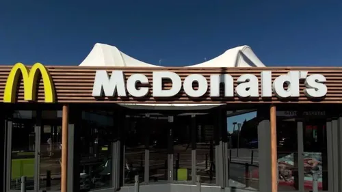 McDonald’s : un lavabo pour laver son téléphone ?