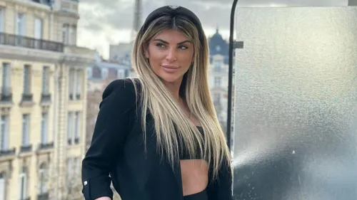 Mélanight brise les tabous et raconte en détail sa première fois !