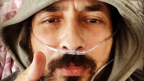 Moundir : après 54 jours à l'hôpital il se livre sur sa femme «...