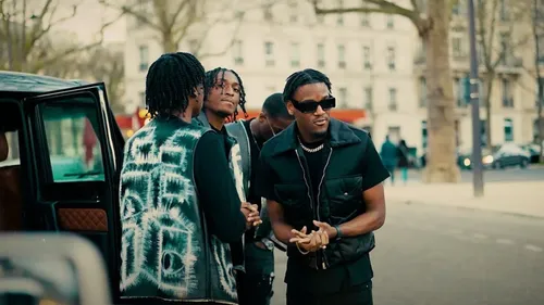 L2B dévoile une tracklist dynamique pour le final de leur saga «...