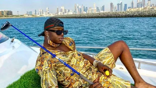 Ninho : une jeune fan de 16 ans donne son nom à son bébé ! [PHOTOS]