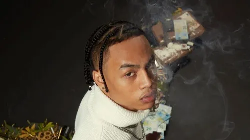 Oboy tease son nouvel opus avec des collaborations inédites 