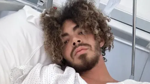 Le rappeur Zamdane survit à un grave accident de voiture (photos...