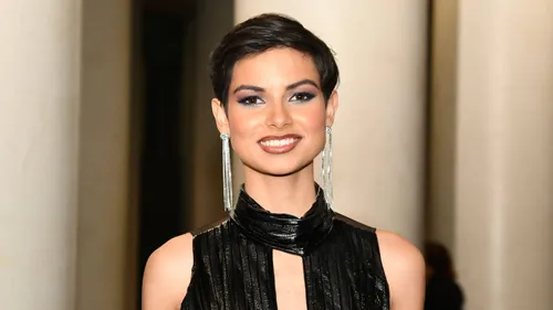 Eve Gilles, Miss France 2024, apprend une surprise en direct