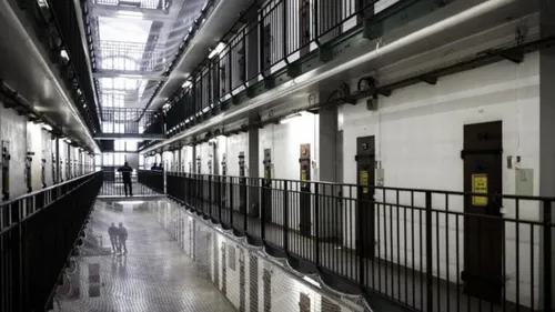 Fresnes : Un drone arrêté entrain de livré de la drogue et des...