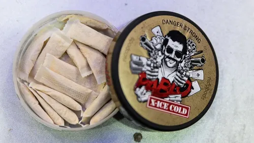 Les sachets de nicotine bientôt bannis pour protéger la jeunesse