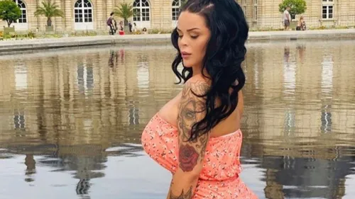 Sarah Fraisou : est-elle de nouveau en couple ?