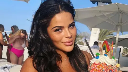 Sarah Fraisou dénonce les coulisses  : « la production lui ramenait...