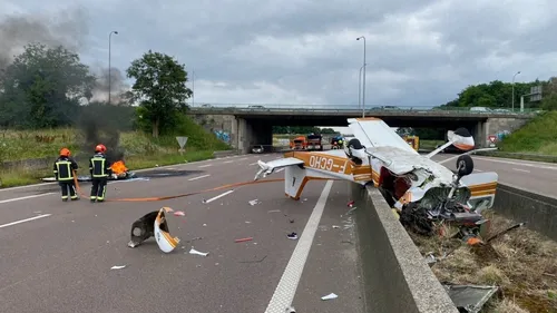 Collision mortelle d'un avion sur l'A4 en Seine-et-Marne