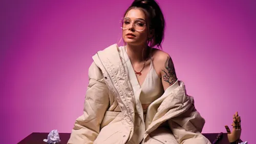 SKIA : La rappeuse française qui explore les thèmes intimes de la vie