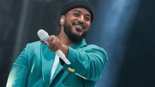 Hanouna défend Slimane face aux accusations de harcèlement