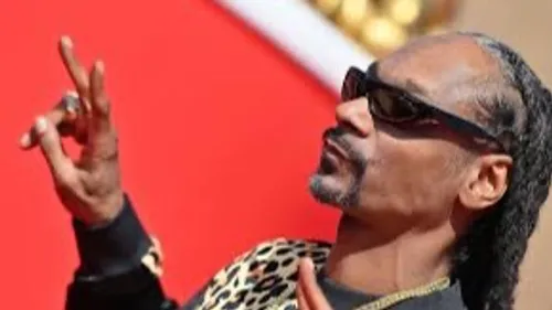 Snoop Dogg réagit au clash Drake vs Kendrick Lamar !