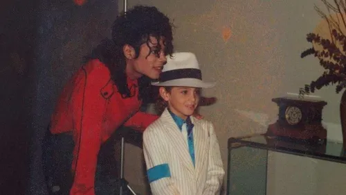 Nouvelles révélations dans l'affaire Michael Jackson avec 'Leaving...