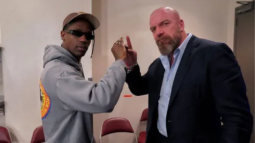 Travis Scott catcheur à la WWE?