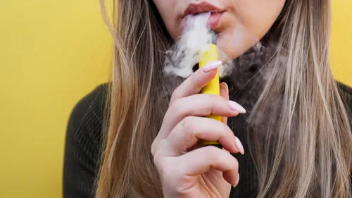 Vapoter : un danger pour la chimie cérébrale des jeunes ?