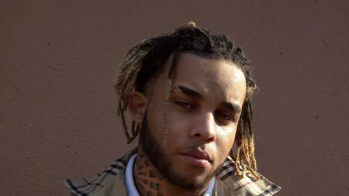 Zola gravement blessé dans un accident à moto à Kinshasa ! (vidéo)