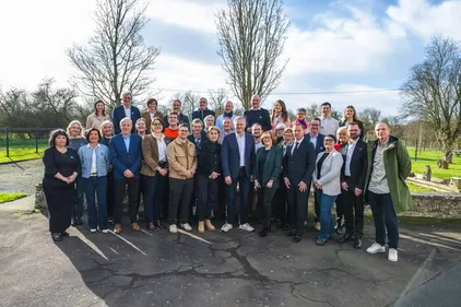 Municipales 2026 à Bayeux : Arnaud Tanquerel a présenté ses colistiers