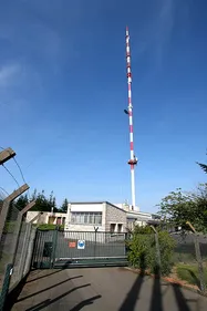 La réception de la radio FM et de la télévision via la TNT...