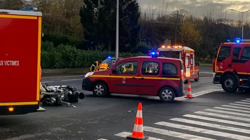 Collision voiture - moto à Vire