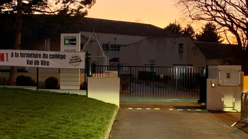 Un adolescent porteur d'un couteau s'est introduit au collège du...