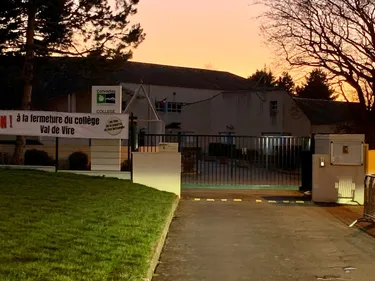 Un adolescent porteur d'un couteau s'est introduit au collège du...