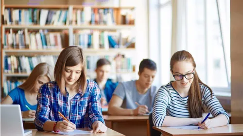 CIO de Vire : Ateliers pour les élèves de Terminale