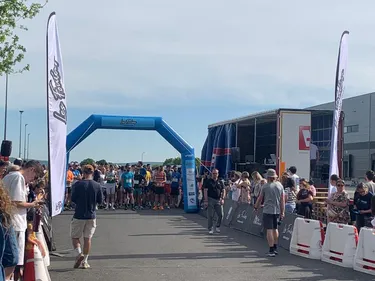 𝐀̀ 𝐥𝐚 𝐮𝐧𝐞 𝐝𝐞 𝐯𝐨𝐬 𝐞́𝐝𝐢𝐭𝐢𝐨𝐧𝐬 𝐫𝐞́𝐠𝐢𝐨𝐧𝐚𝐥𝐞𝐬...