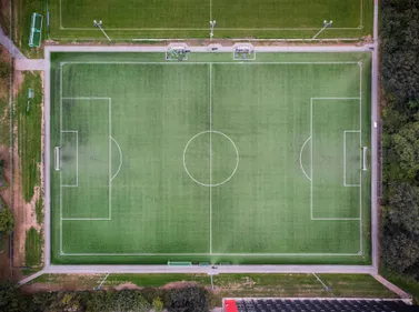 SPORT : AUX PETITS SOINS POUR LE STADE ARGOUGES