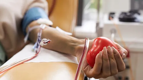 L’ÉTABLISSEMENT FRANÇAIS DU SANG APPELLE AUX DONS : LES RESERVES...