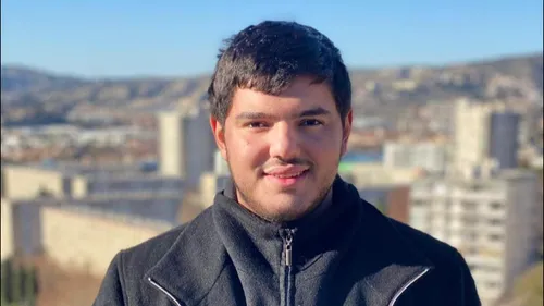 Amine Kessaci, un franco-algérien de 19 ans, élu jeune le plus...