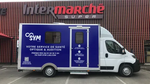 Une start-up lance des corners optiques pour faciliter l’accès aux...