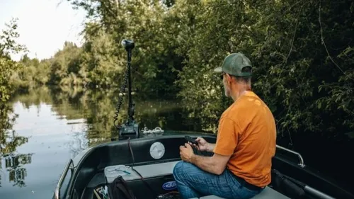 NOTTONVILLE - La Conie en Barque : Une Immersion au Fil de l’Eau