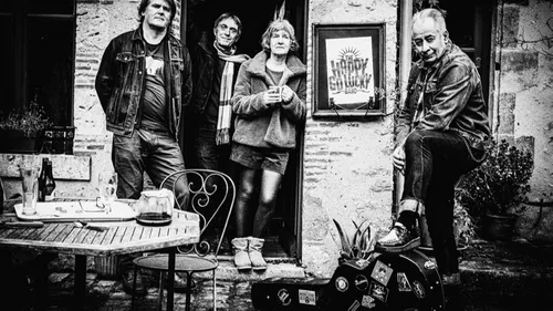 SAINT-JEAN-DE-BRAYE (45) - La guinguette du Parc : The Happy Go...