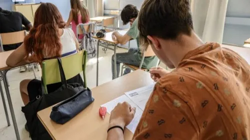 BAC 2025 : l'épreuve de physique-chimie était-elle trop difficile? 