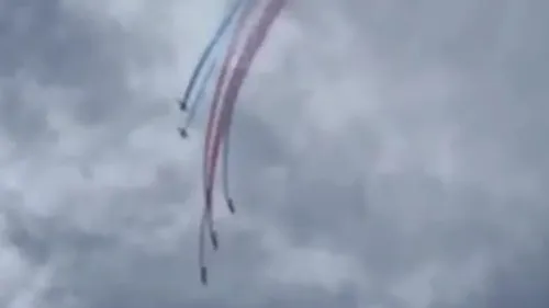 Un accident entre 2 avions de la Patrouille de France