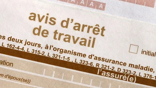 Une trentaine de médecins placés sous surveillance, dans les...