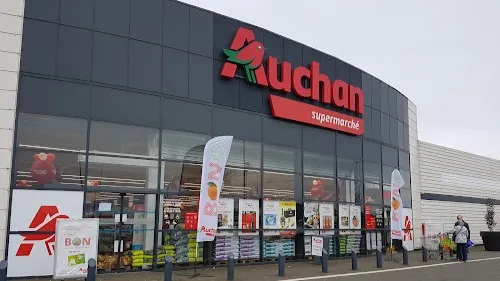 Auchan va vendre 19 magasins à Lidl... Et certains sont concernés,...