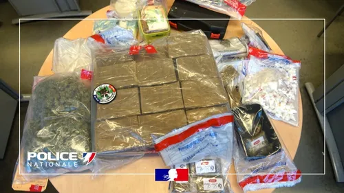 Nord : un contrôle banal mène à une saisie de drogue pour une...