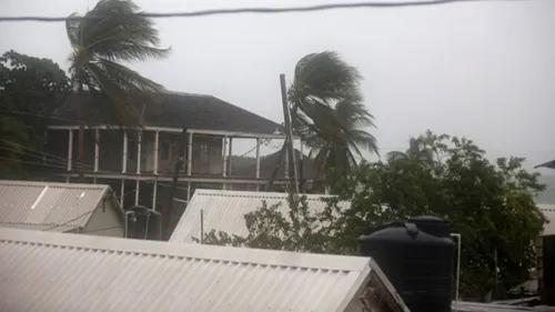 La Jamaïque sous la menace de l'ouragan Melissa 
