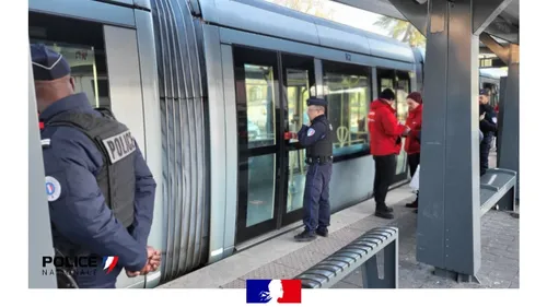 Une opération de contrôles de police à Fresnes sur Escaut dans le...
