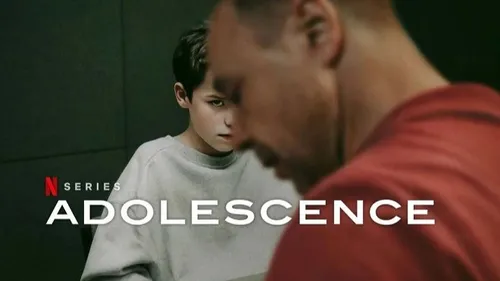 La série "Adolescence" pourra être diffusée dans les collèges...