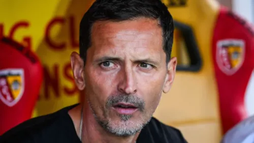 Le RC Lens se sépare de son entraîneur, Dino Toppmöller