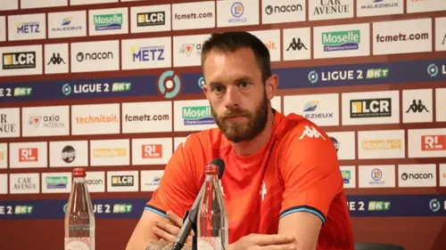 Football : rupture des ligaments croisés pour Alexandre Oukidja 