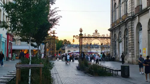 Suspicion de fuite de gaz : le secteur de la place Stanislas bouclé...