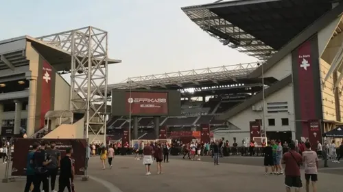 Concert : ce chanteur s’arrêtera au Stade Saint-Symphorien en 2027